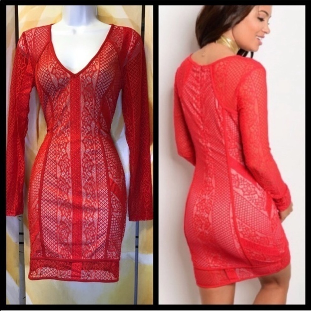 ❣️Sale was 45$ down sizing❣️ Red lace long sleeve body con